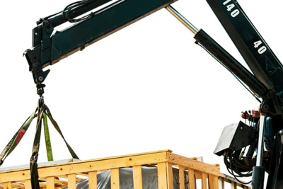 worker-working-with-mobile-crane